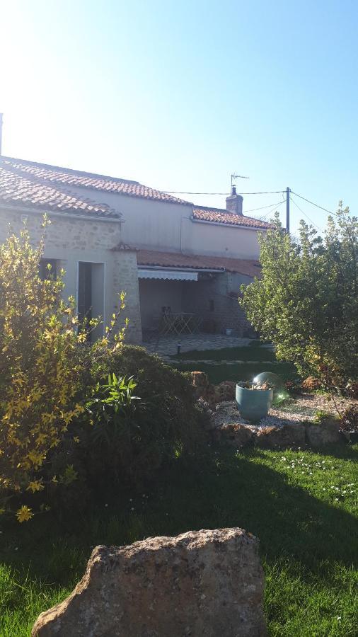 Chambres D'Hotes La Frise Corpe Exterior photo